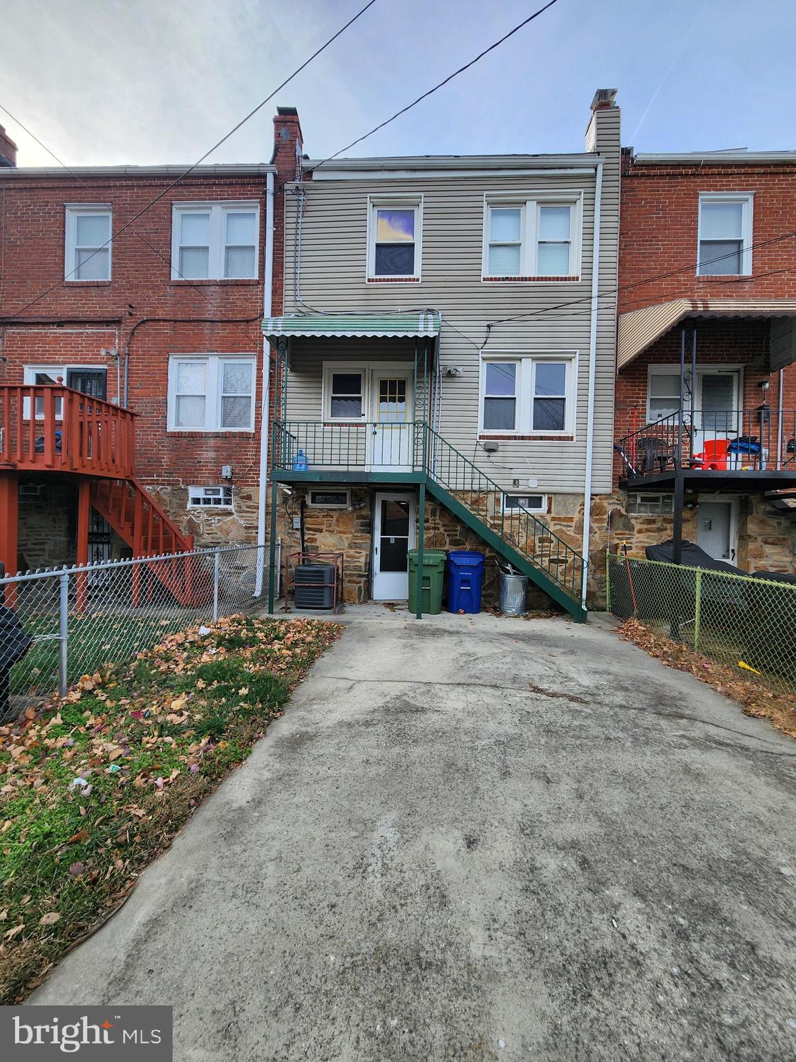 GREENSPRING - Residential