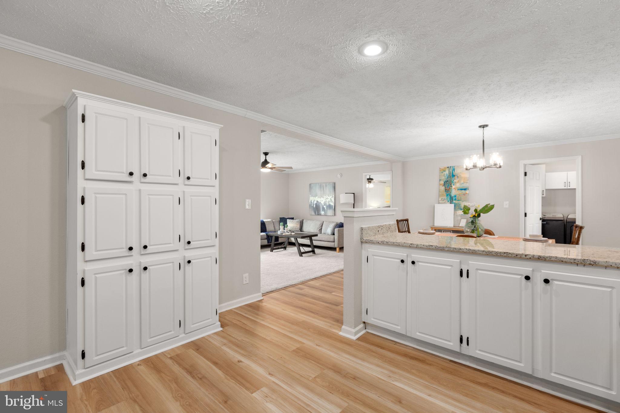 OAKRIDGE - Residential