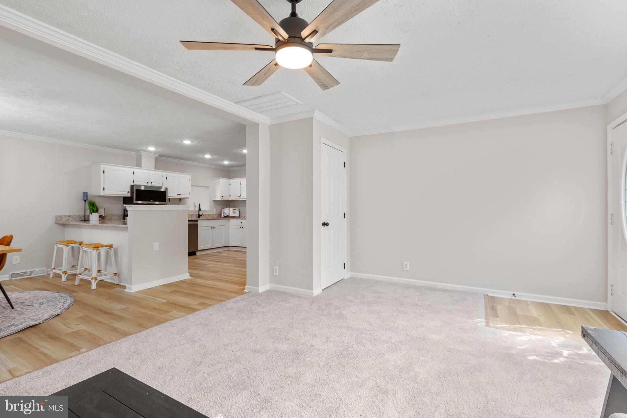 OAKRIDGE - Residential