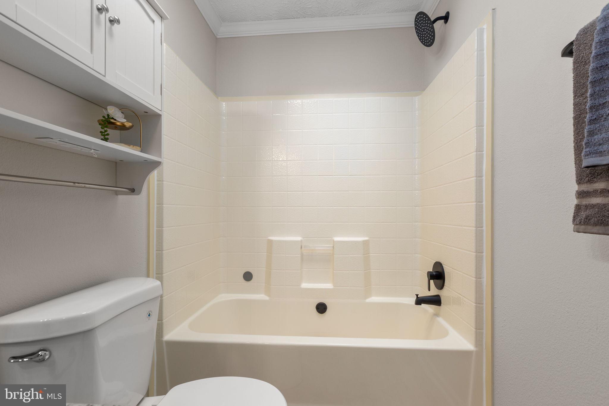 OAKRIDGE - Residential