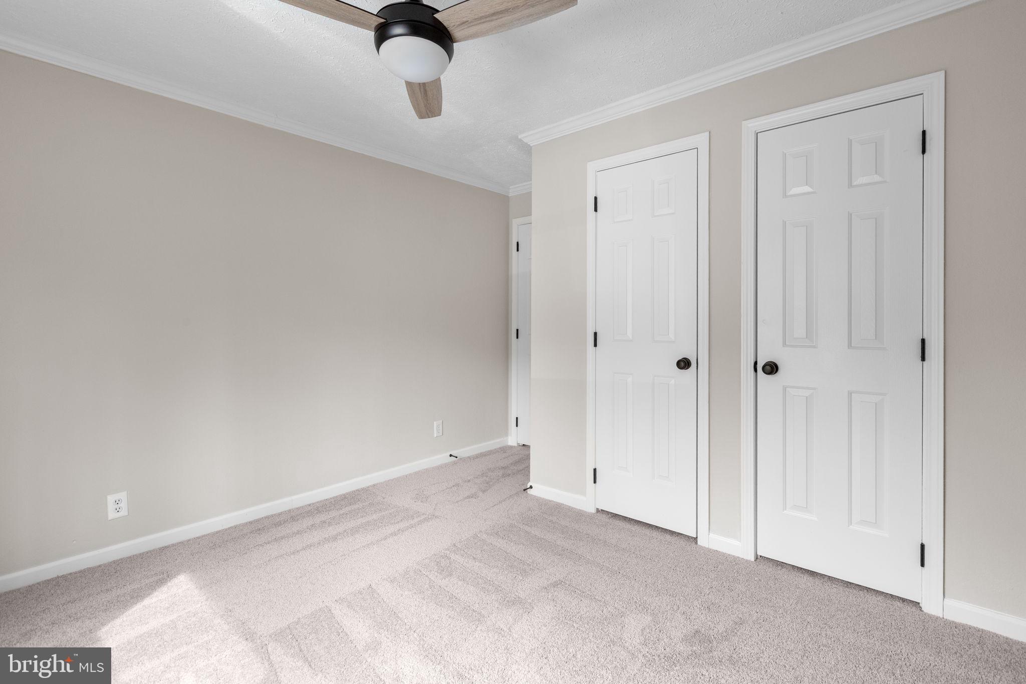 OAKRIDGE - Residential