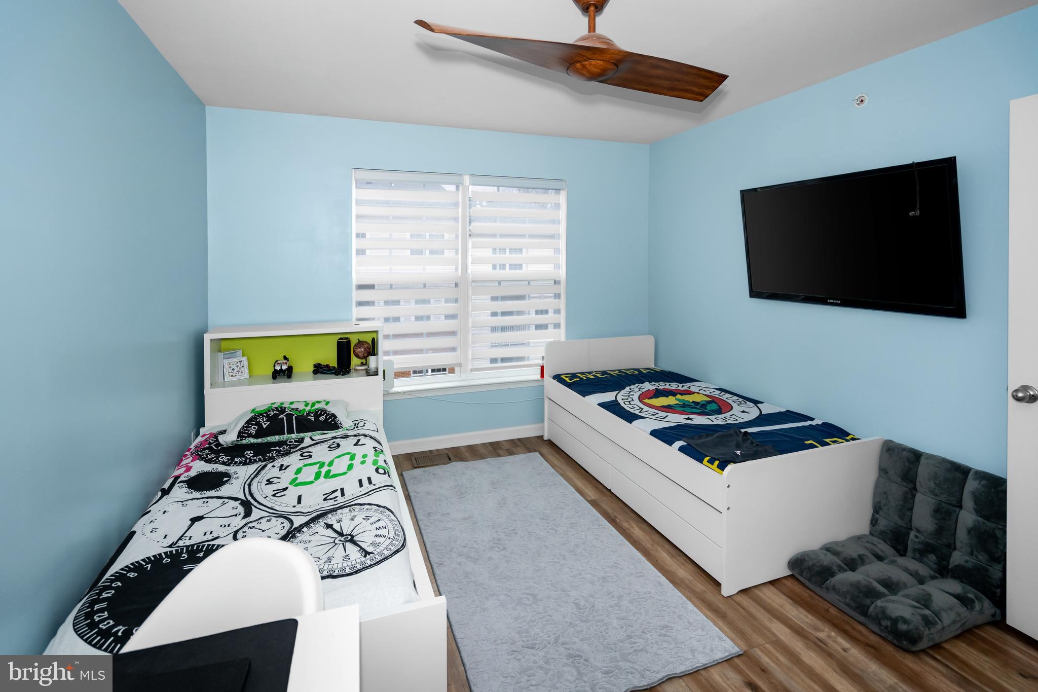 MARKET CENTER CONDOMINIUM - Residential