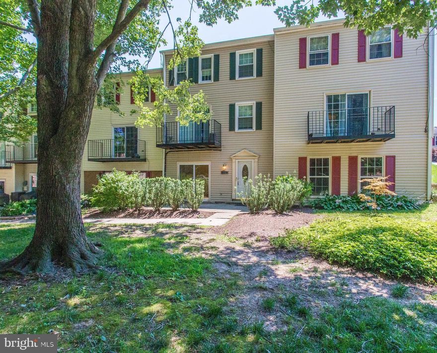 Charming two-bed / two-bath condo in highly desirable Burke neighborhood.  Enjoy the quiet serenity in the center of Burke.  This condo is surrounded by mature trees and greenery.  The interior has been completely repainted except for the second bedroom which has been decorated by a renowned, local artist with a wall mural that kids love!  The separate dining space opens to a large bright and cheerful family room with built-ins and a space for an office. The master bedroom has a large walk-in closet. The washer and dryer is located in the utility room just off the kitchen.  This condo has a beautiful entrance that opens up to a picturesque green space, enjoy your evenings on your front patio grilling and entertaining in a peaceful setting.  A very low Condo Fee includes activities for everyone, a swimming pool, tennis courts, a dog park, and a playground. Assigned parking.  Enjoy the numerous amenities of Keene Mill Woods and the proximity to all of the commuting options and major roads available to Burke & Springfield with a short walk to Rolling Valley Mall.