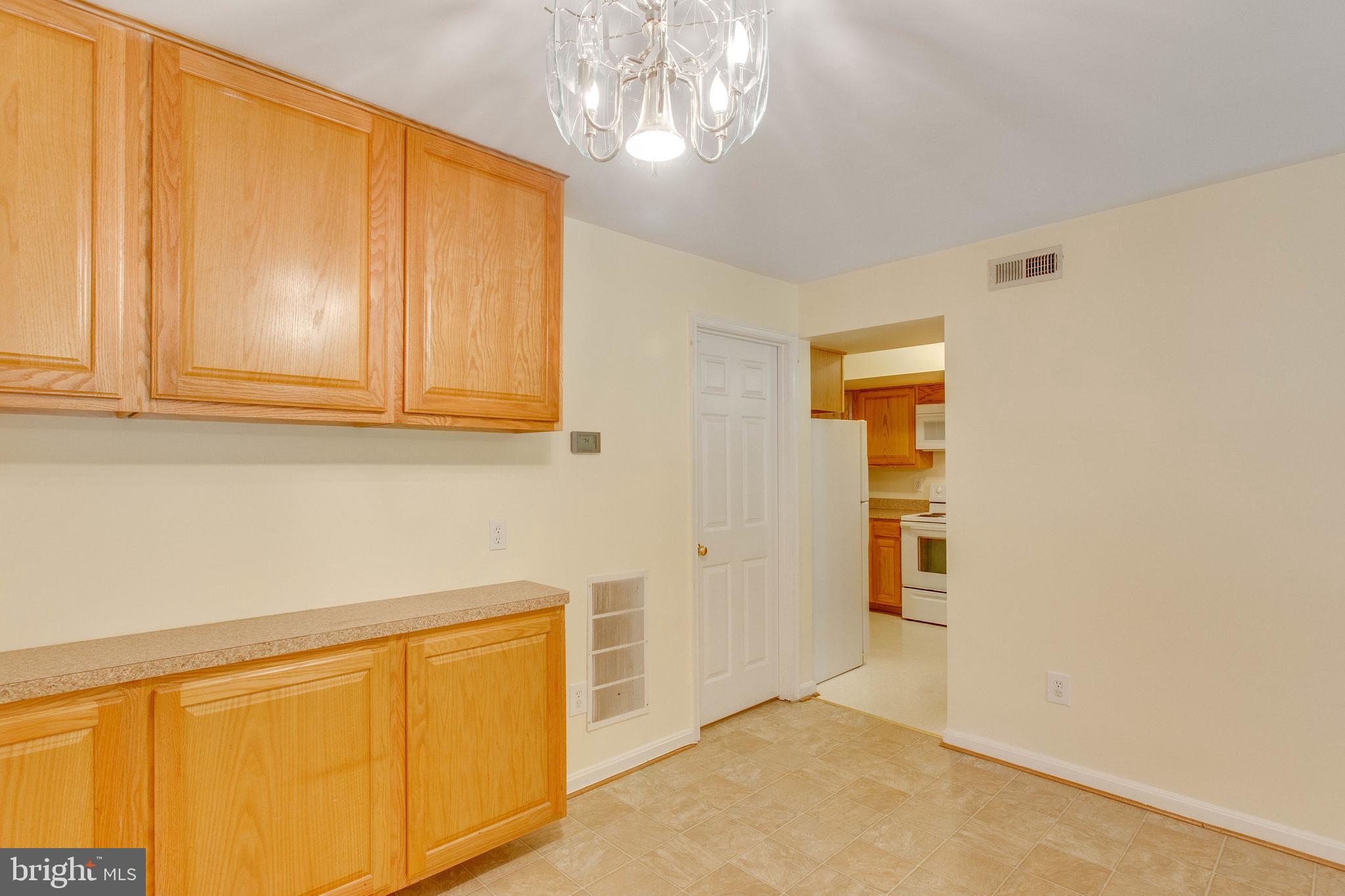 KEENE MILL WOODS - Residential