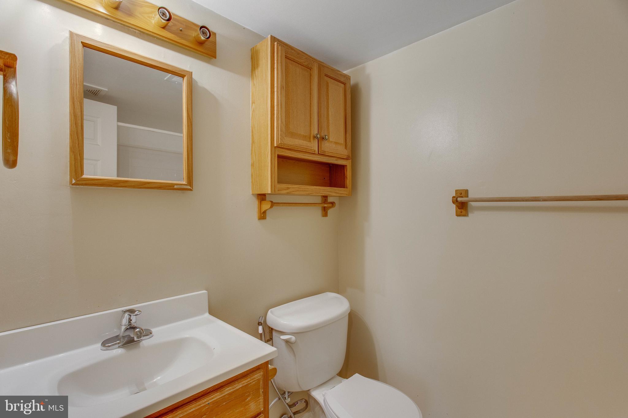 KEENE MILL WOODS - Residential