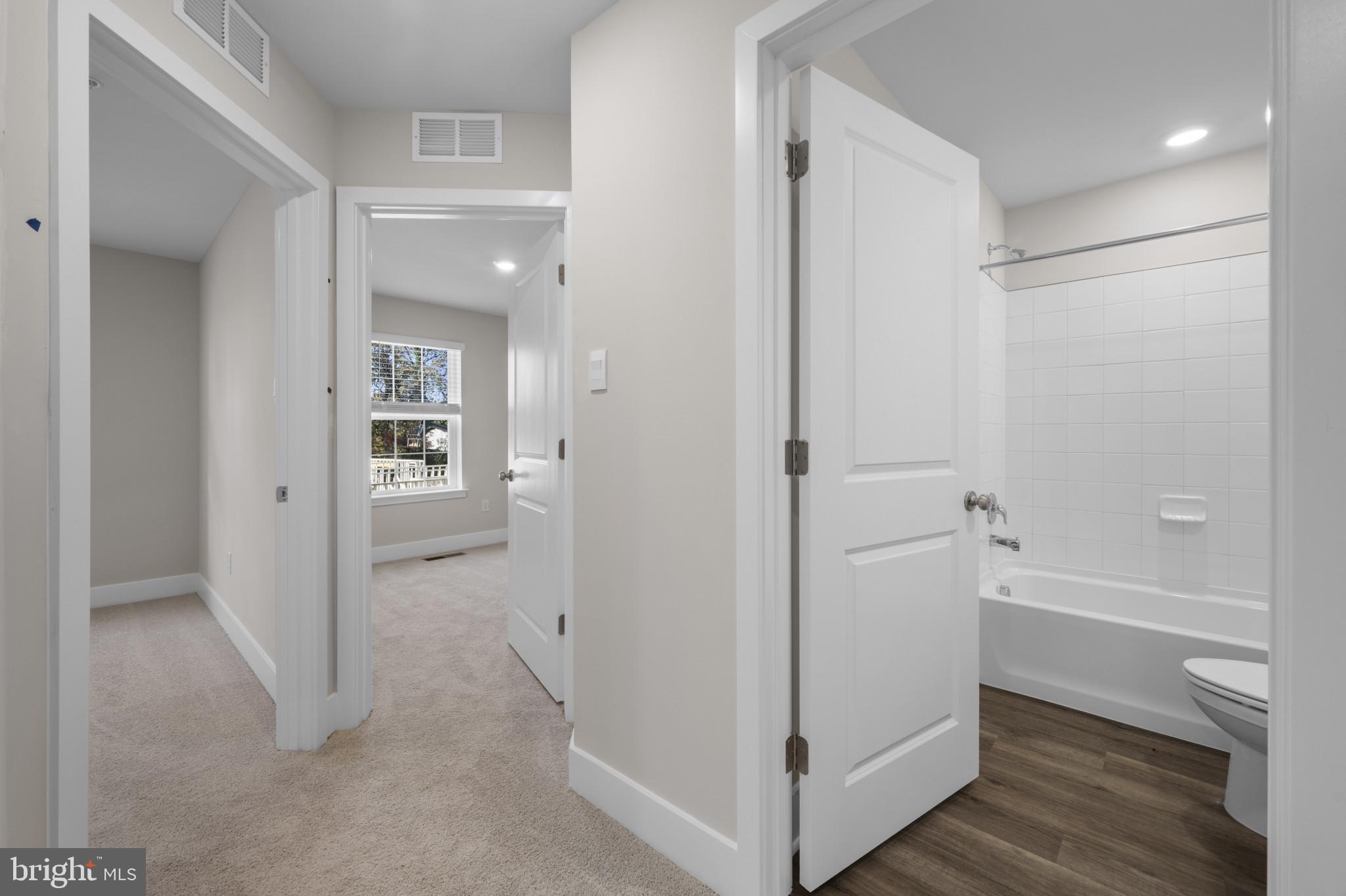 MAGNOLIA ESTATES - Residential