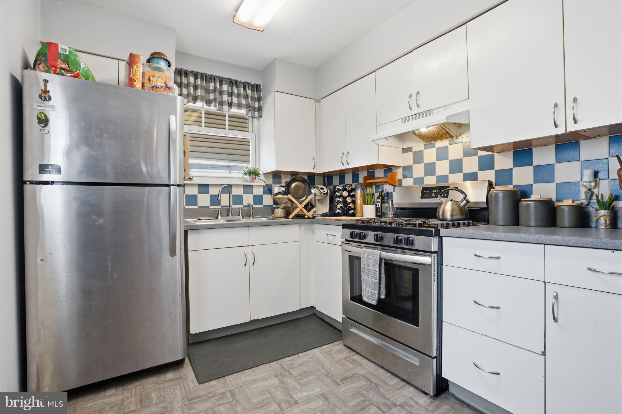 PORT RICHMOND - Residential