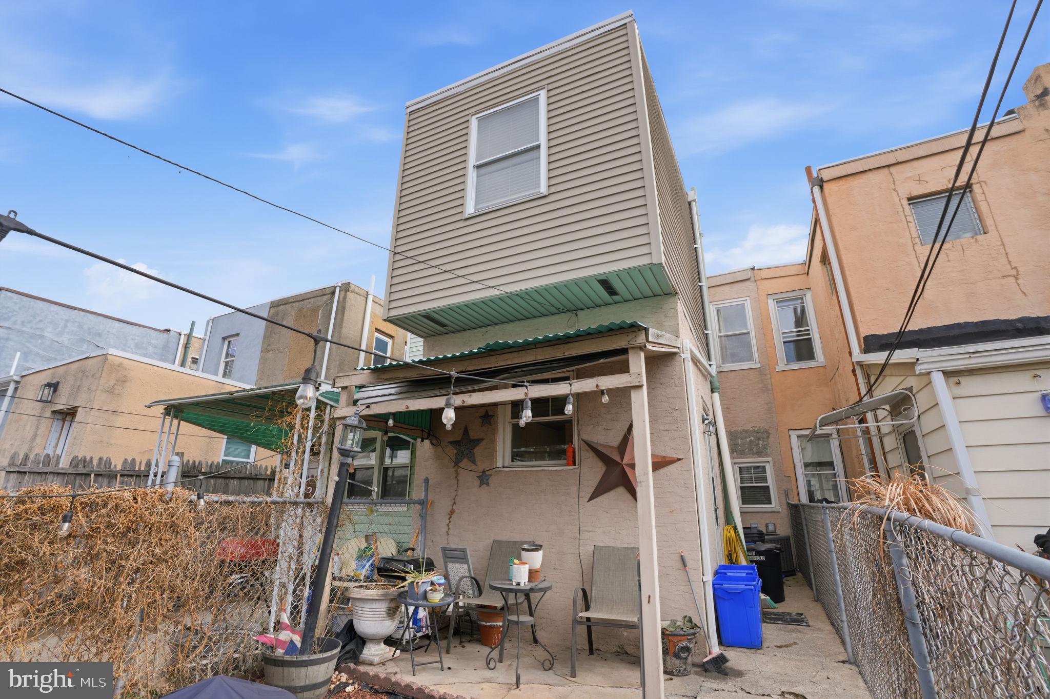 PORT RICHMOND - Residential