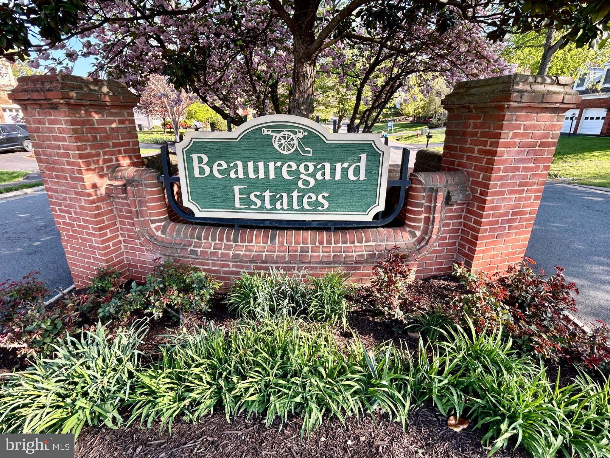 BEAUREGARD ESTATES - Residential