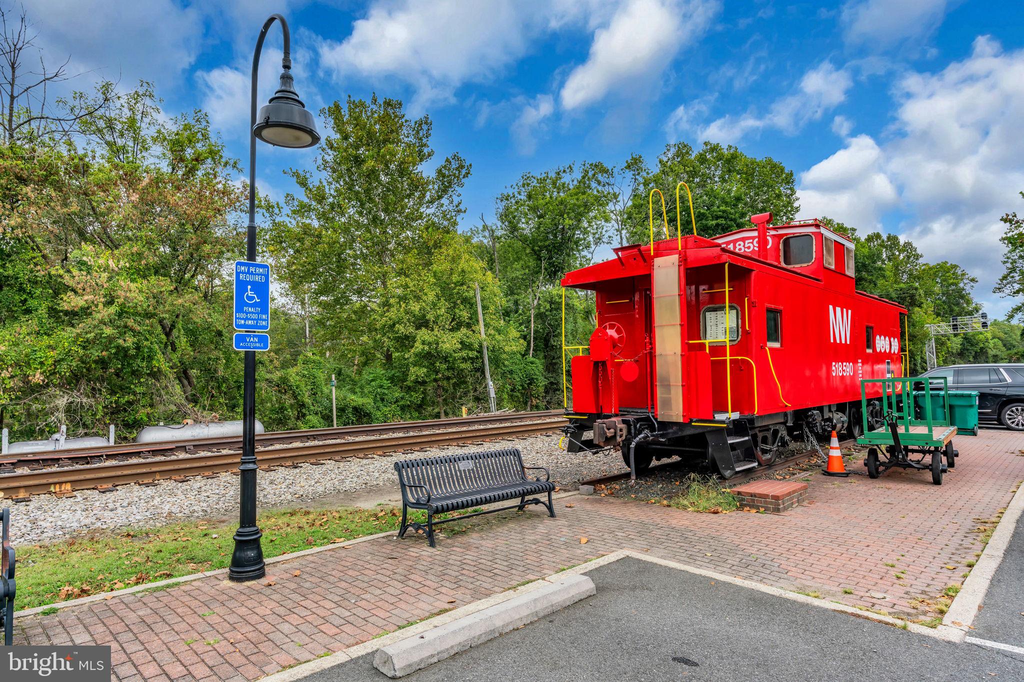 STONEHENGE - Residential