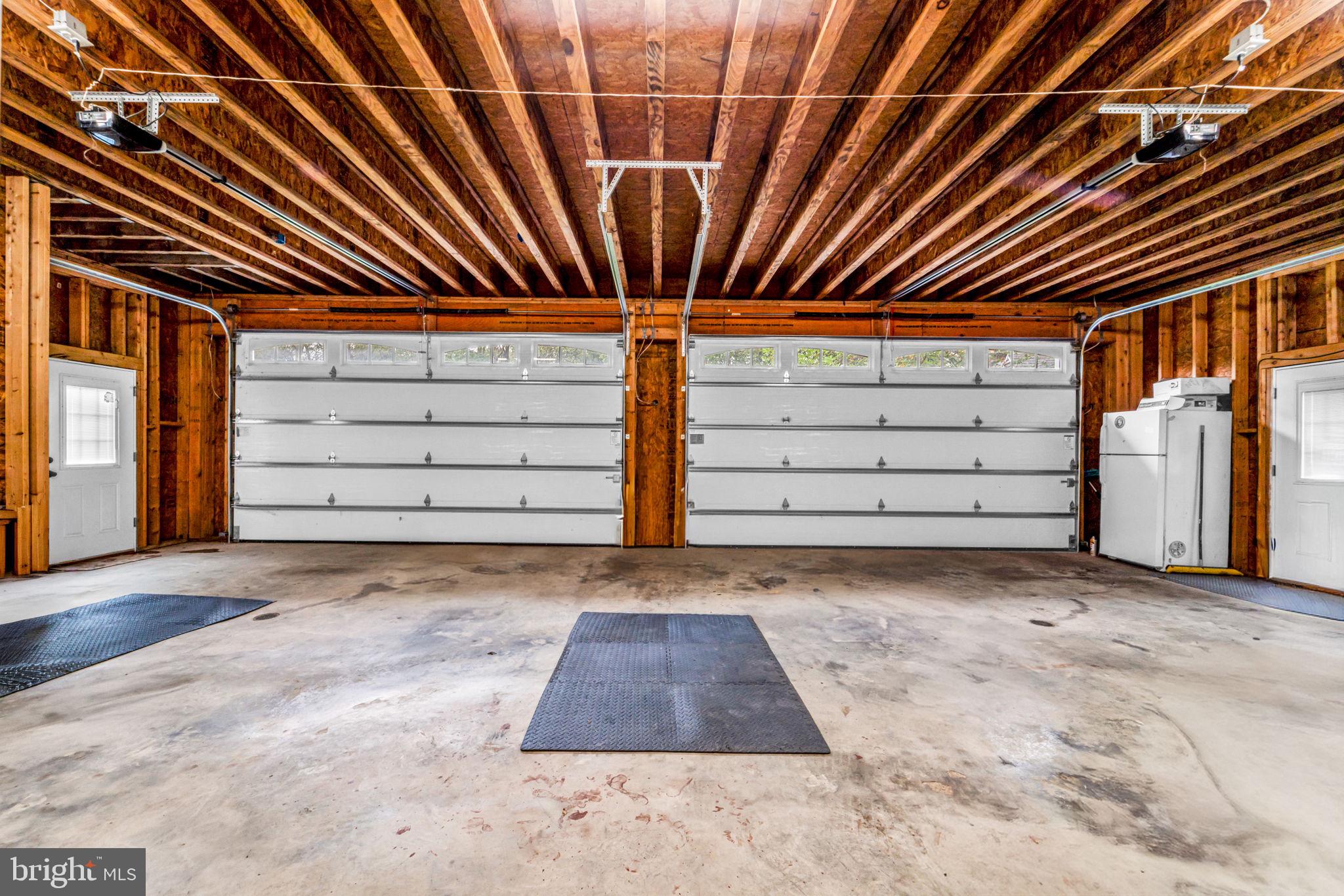 STONEHENGE - Residential