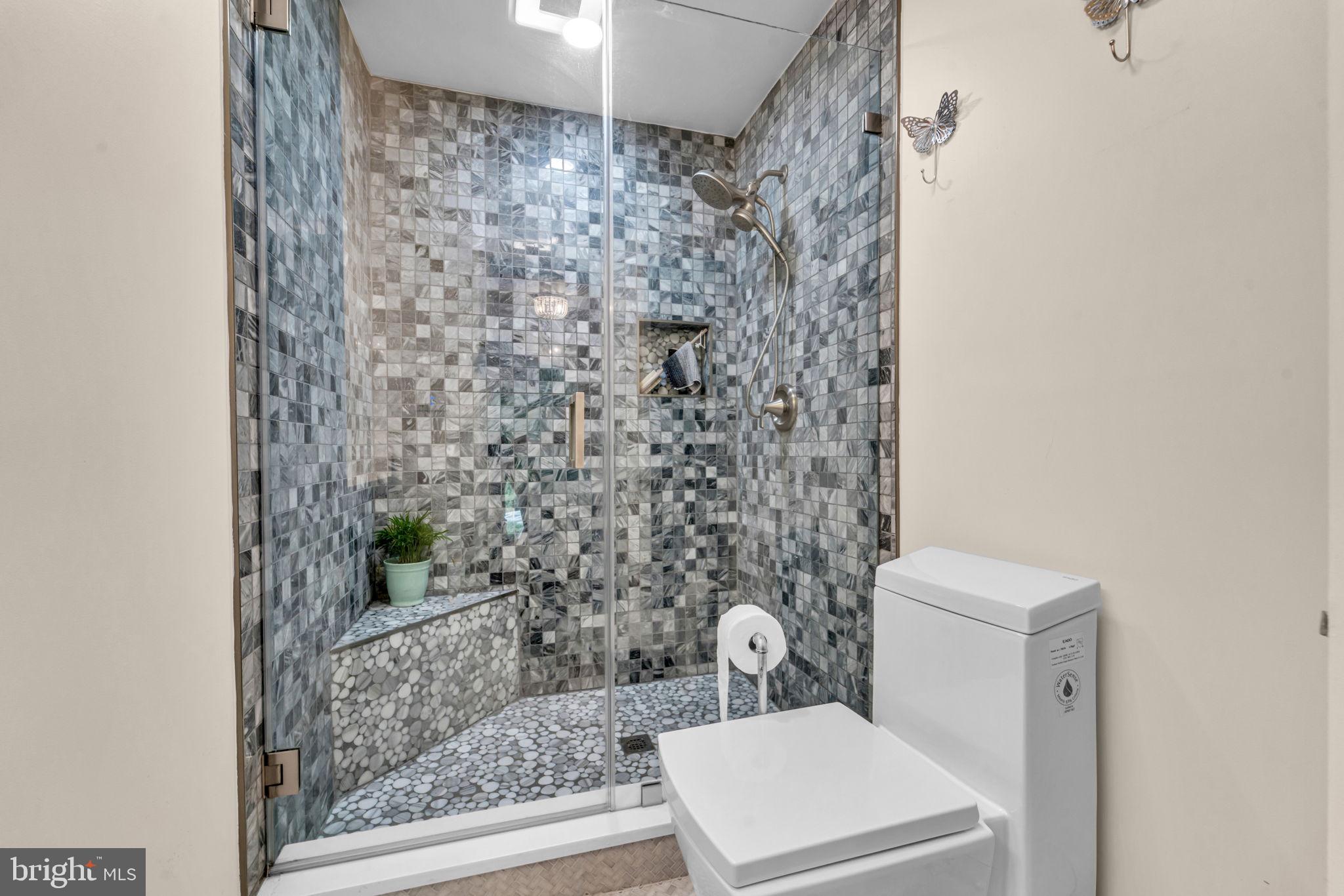 STONEHENGE - Residential