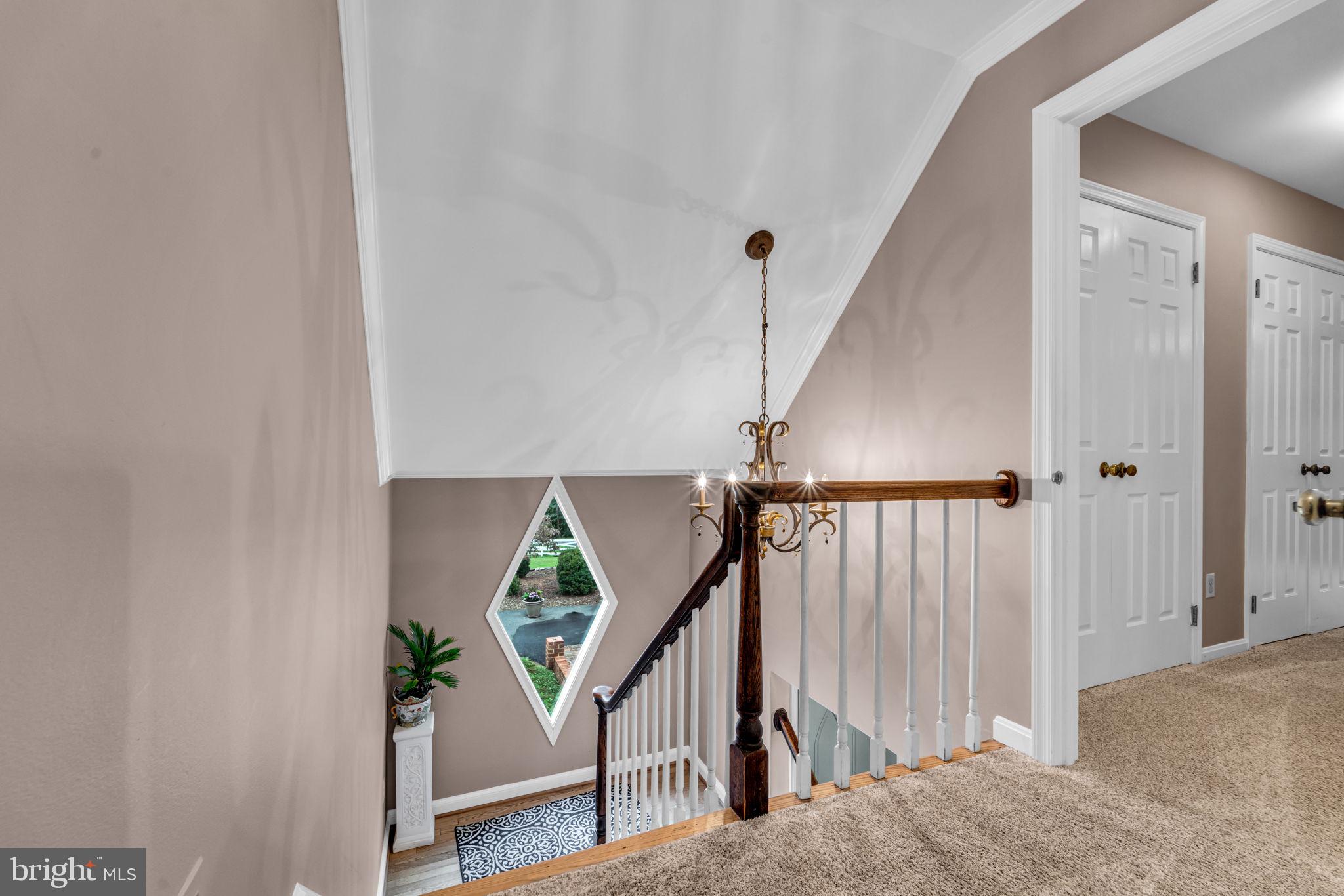 STONEHENGE - Residential