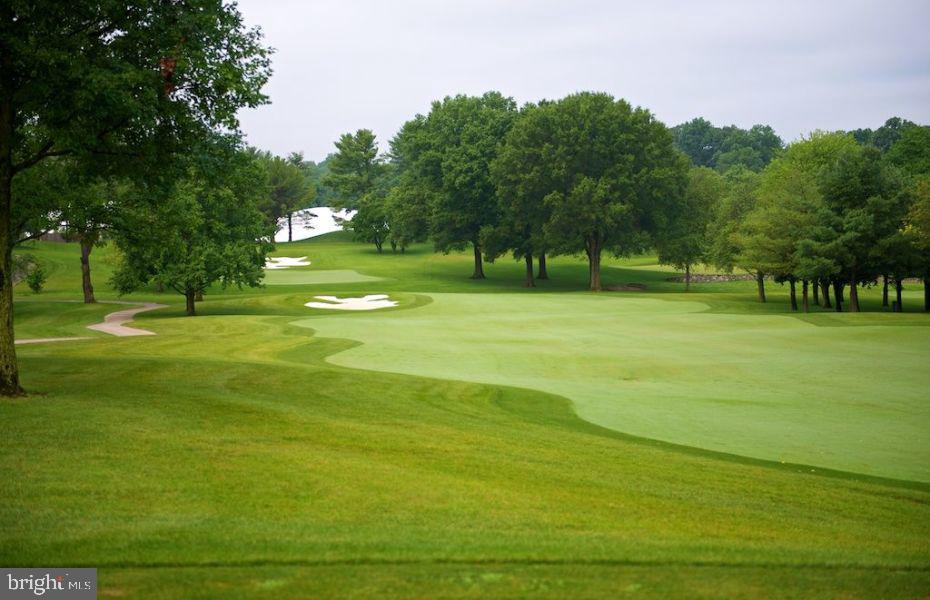 VIENNA HILLS - Residential