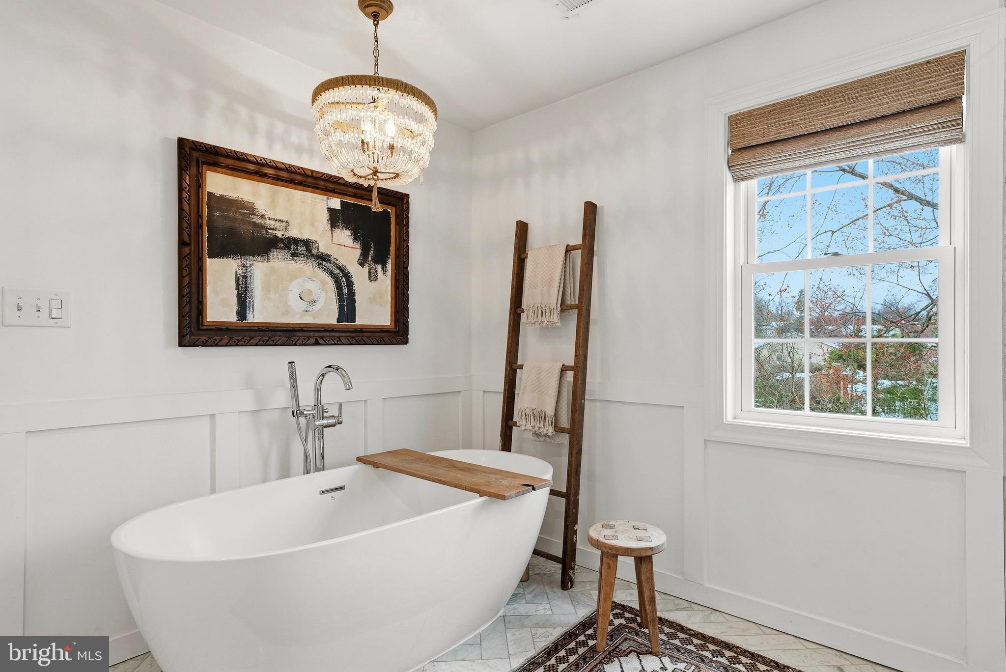 VIENNA HILLS - Residential