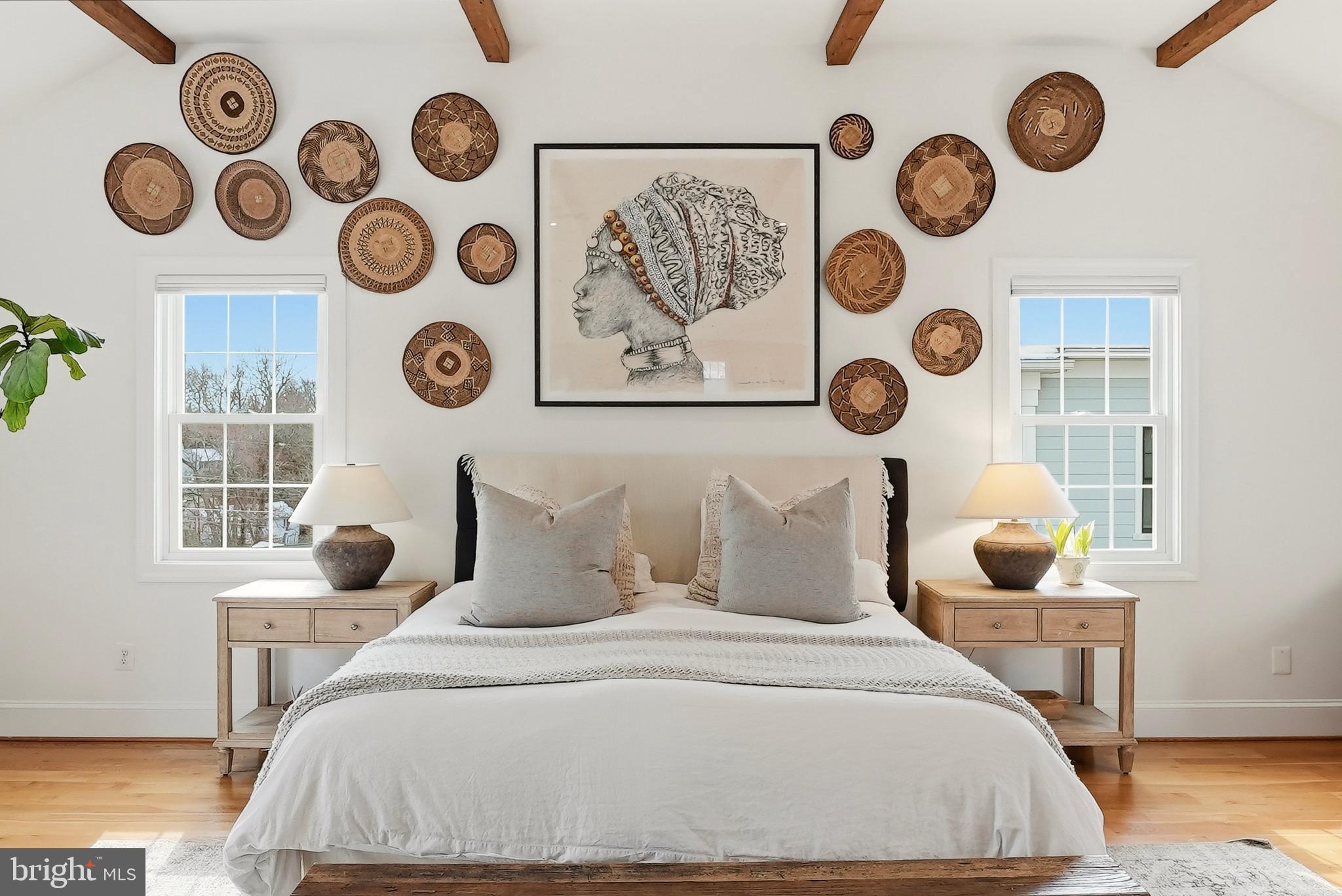 VIENNA HILLS - Residential