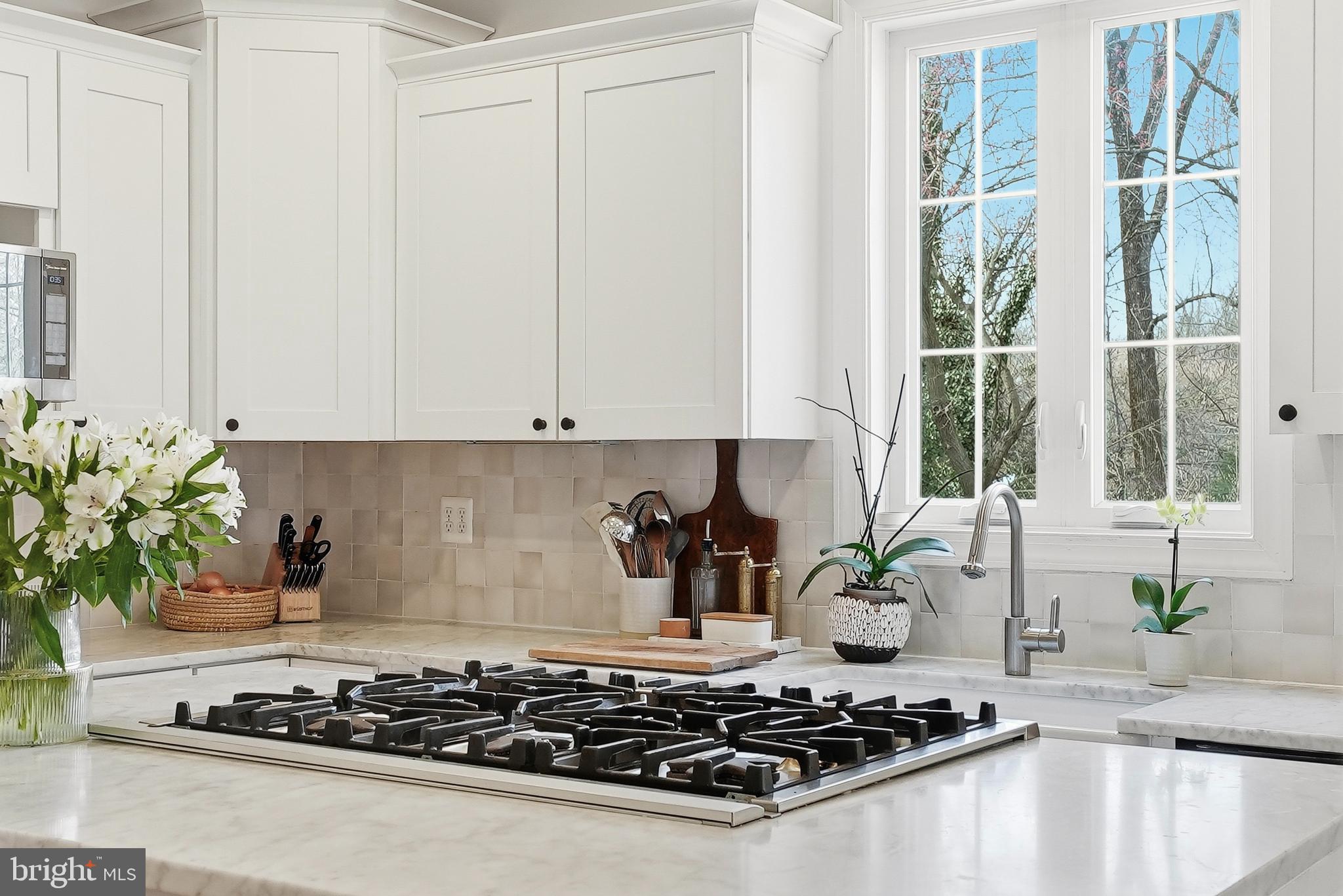 VIENNA HILLS - Residential