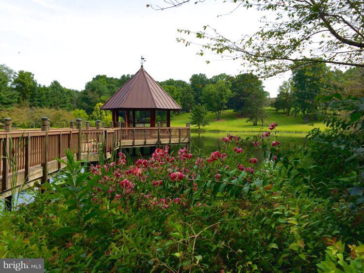 VIENNA HILLS - Residential