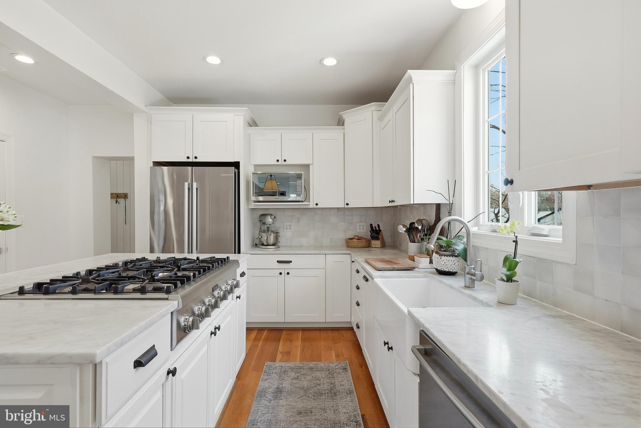 VIENNA HILLS - Residential