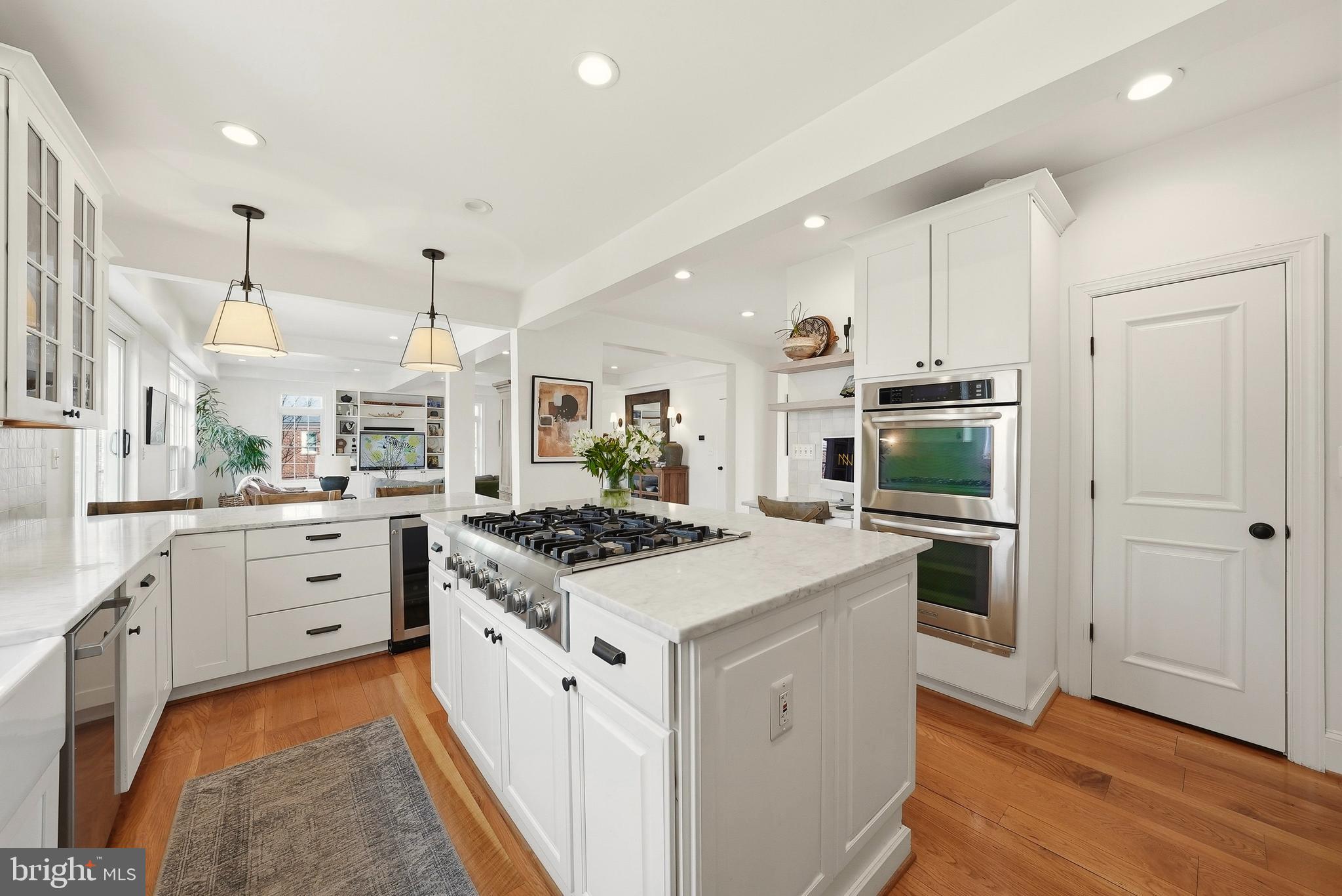 VIENNA HILLS - Residential