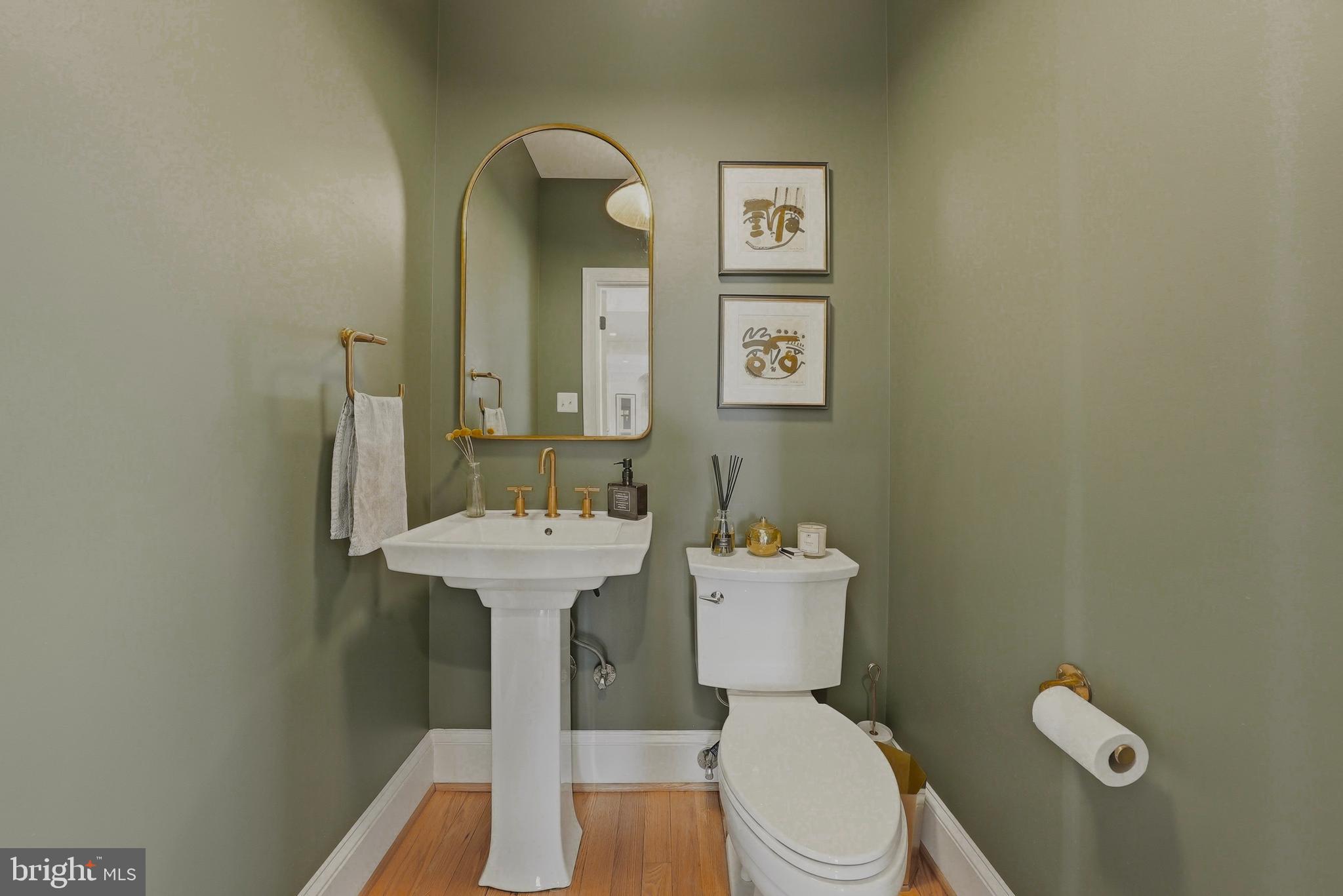 VIENNA HILLS - Residential