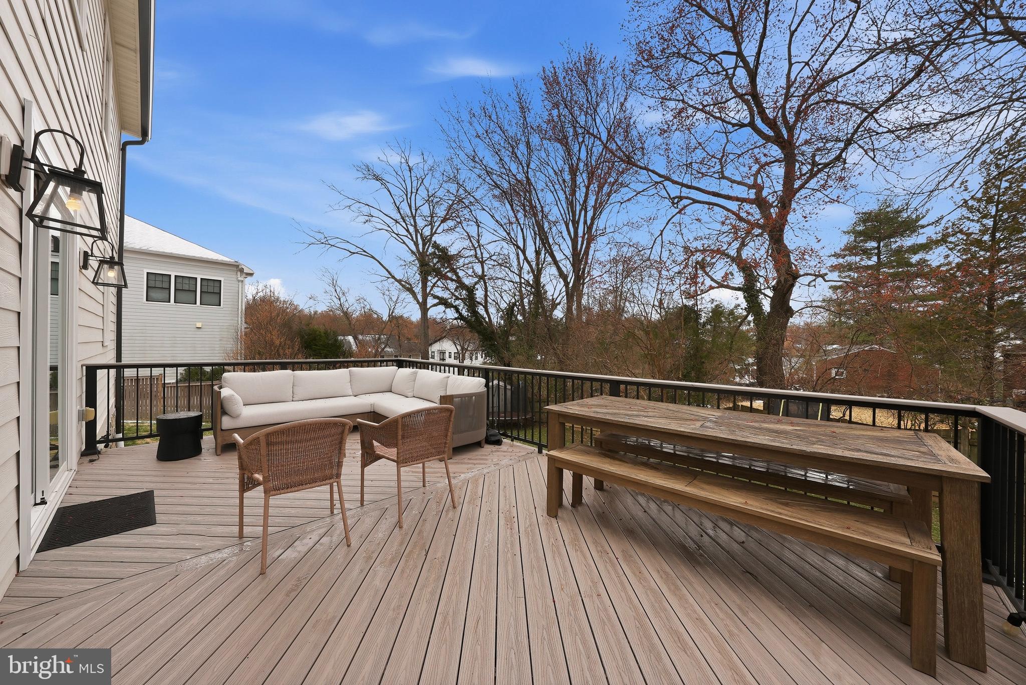 VIENNA HILLS - Residential