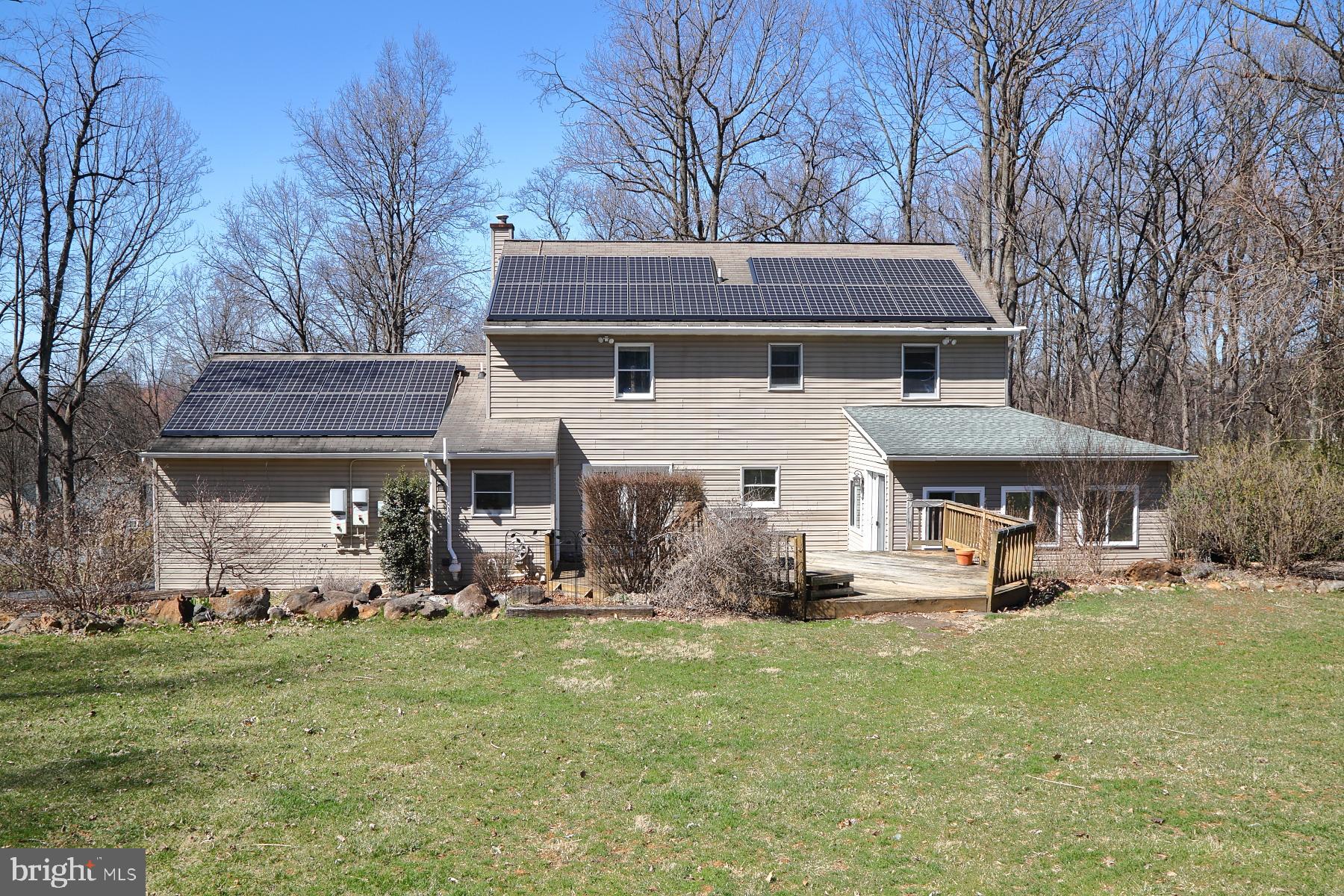 COUNTRY CROSSING - Residential