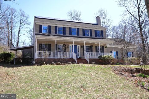 92 STEPHANIA DRIVE MIDDLETOWN PA 17057