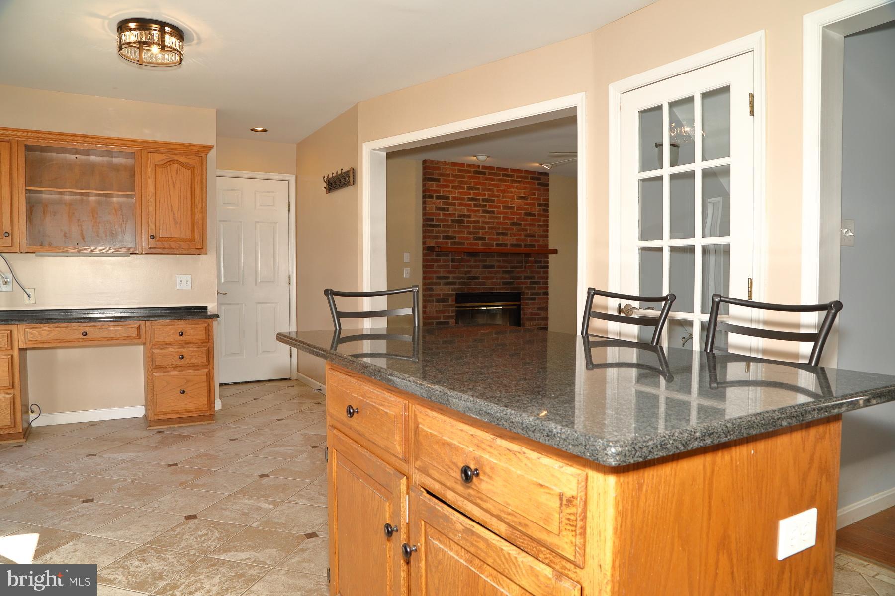 COUNTRY CROSSING - Residential