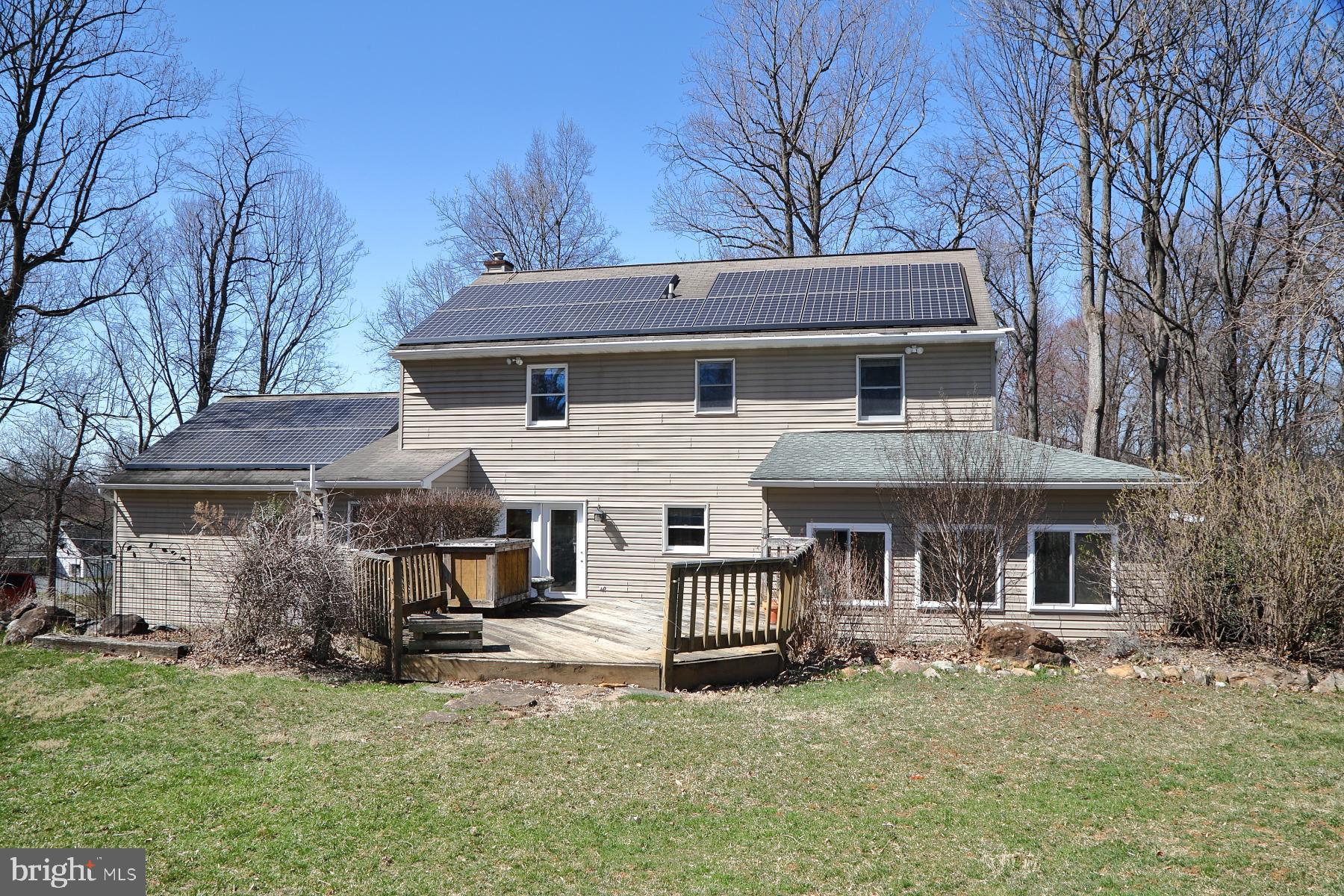 COUNTRY CROSSING - Residential