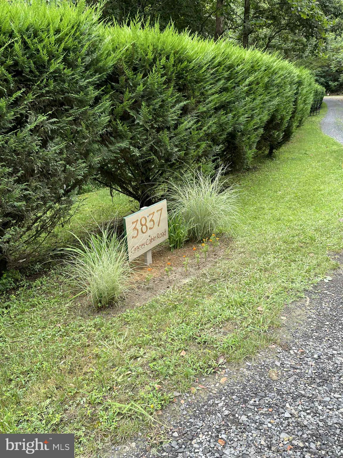 BLUFFS ON THE POTOMAC - Residential