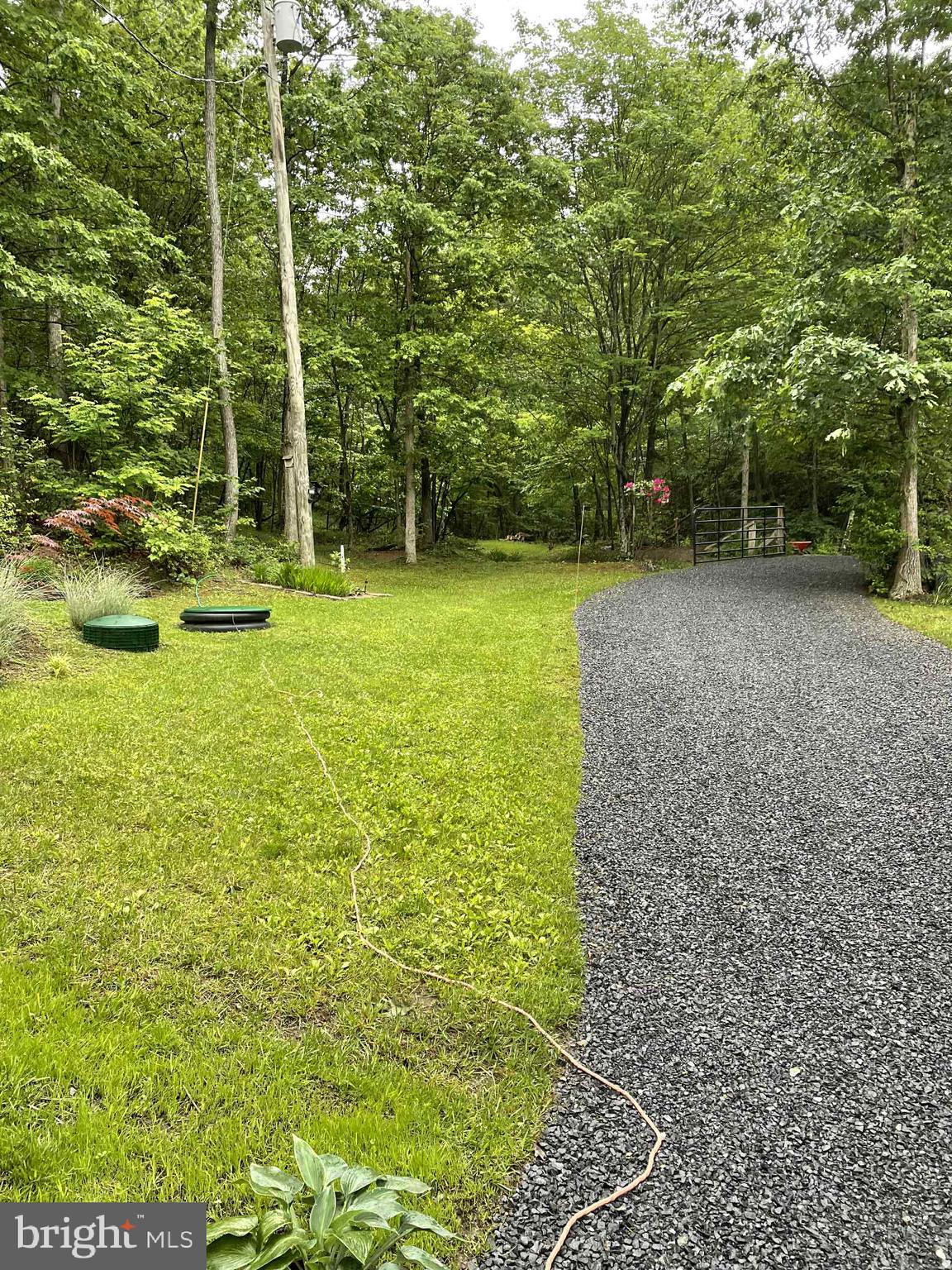 BLUFFS ON THE POTOMAC - Residential