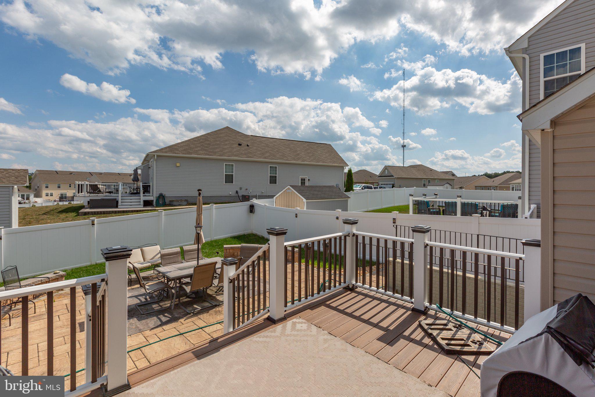 SUMMERFIELD - Residential