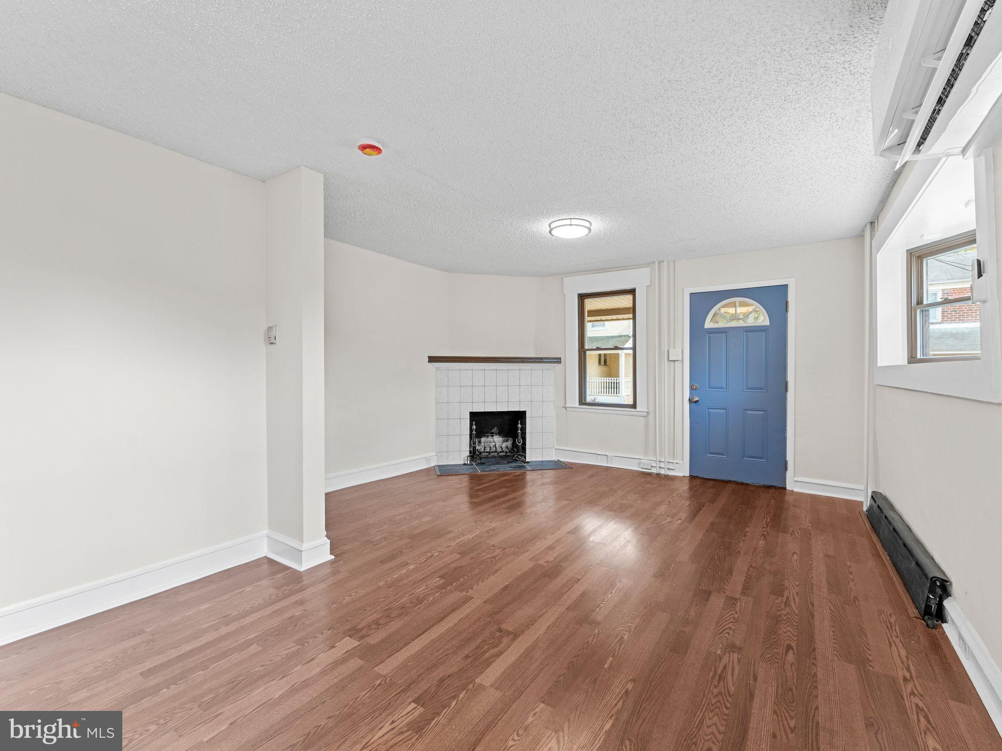 LANSDOWNE - Residential