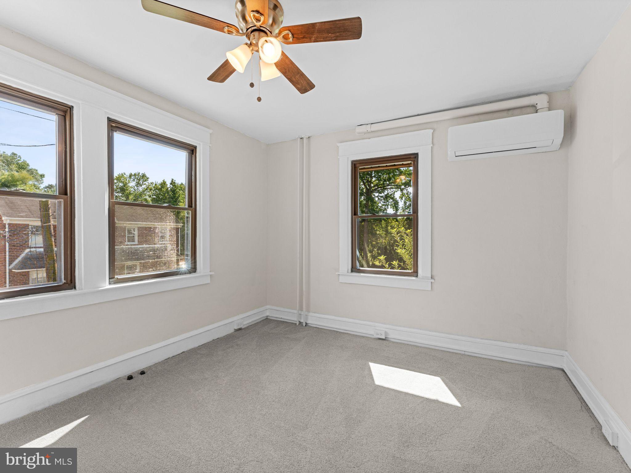 LANSDOWNE - Residential