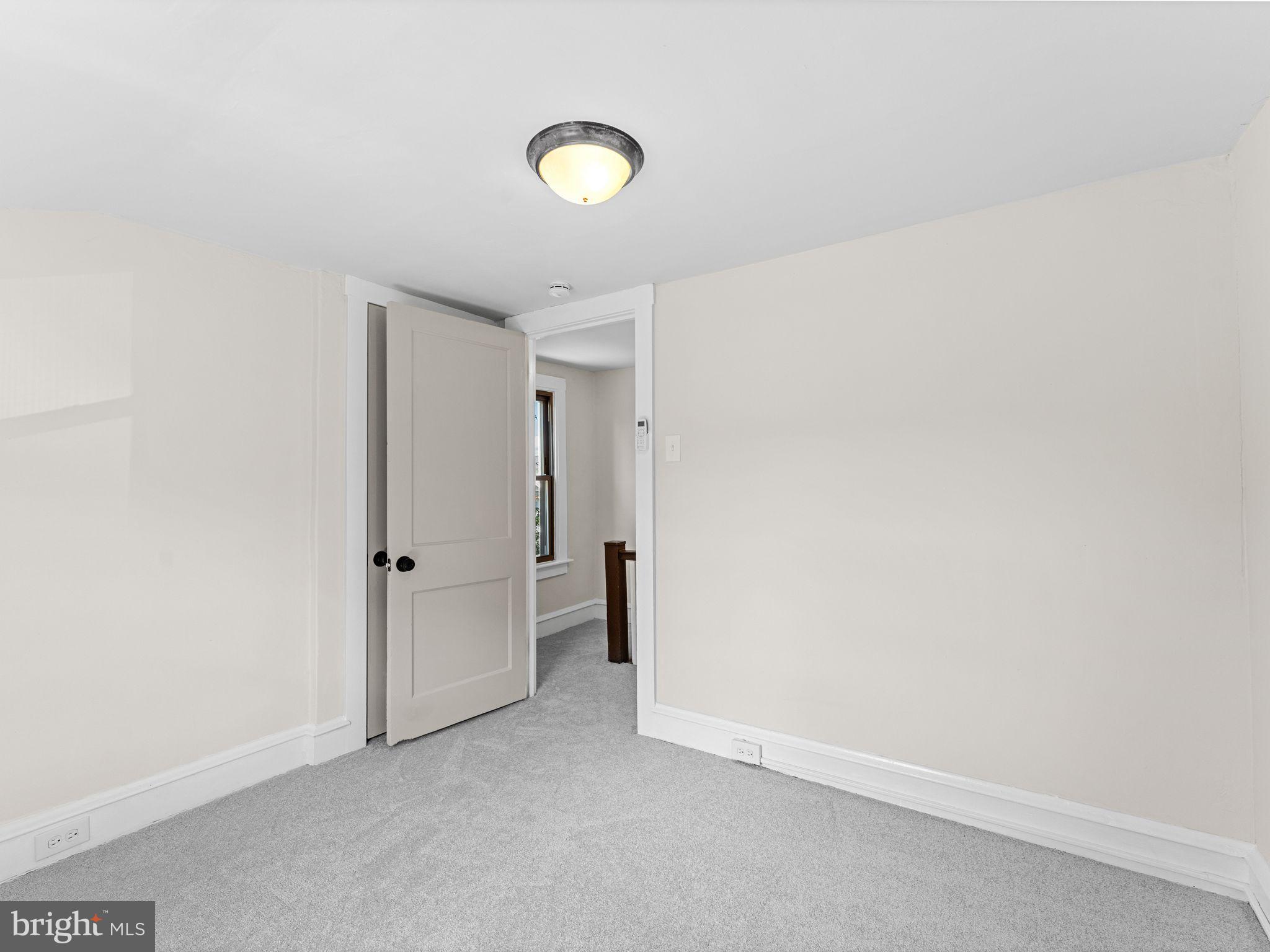 LANSDOWNE - Residential