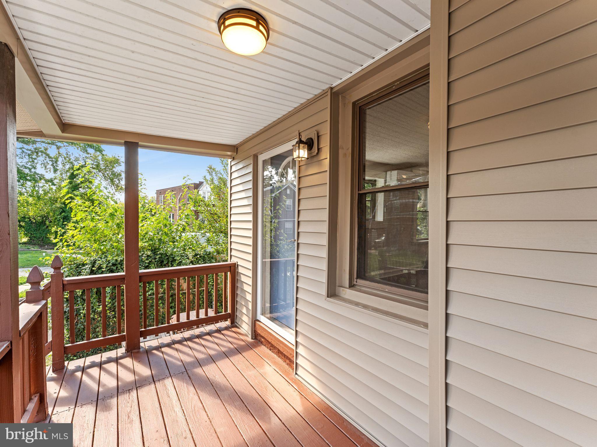 LANSDOWNE - Residential