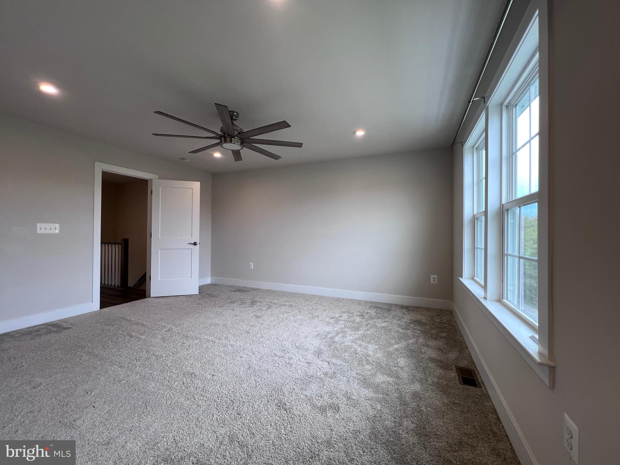 BRADLEY SQUARE - Residential Lease