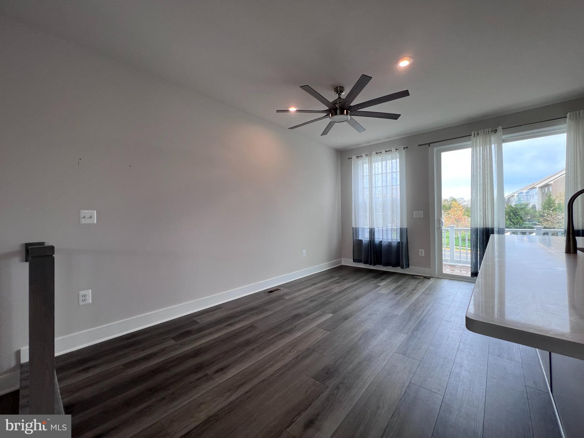 BRADLEY SQUARE - Residential Lease