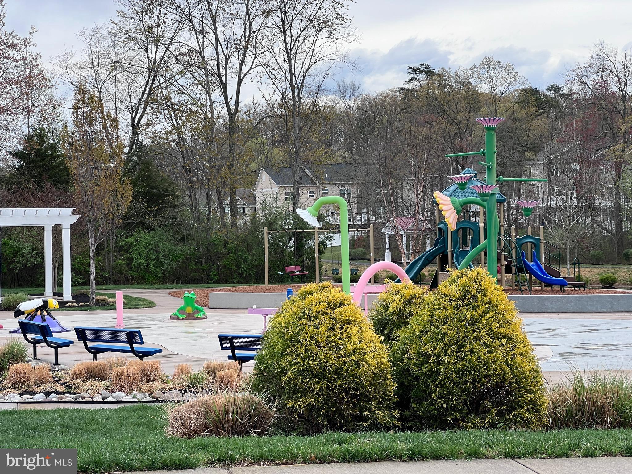 BRADLEY SQUARE - Residential Lease