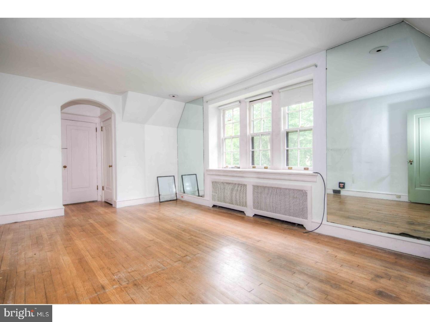 MERION PARK - Residential