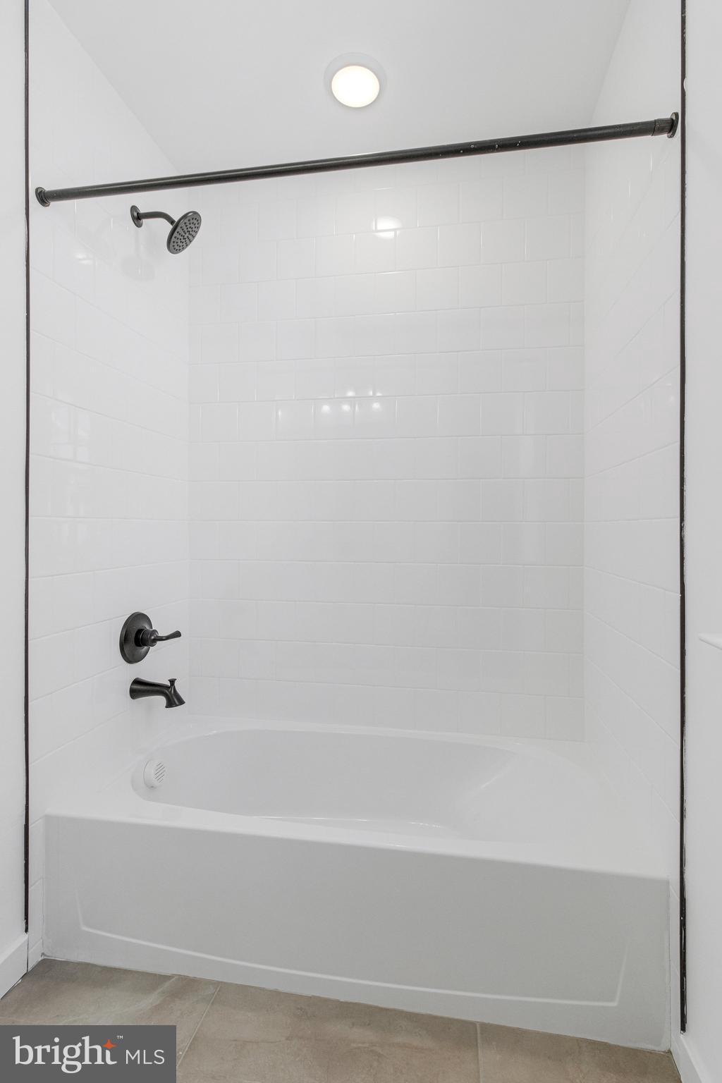 ENCLAVE AT ARUNDEL HILLS - Residential