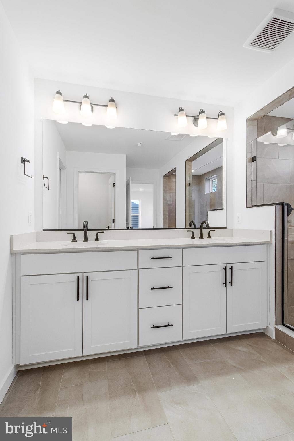 ENCLAVE AT ARUNDEL HILLS - Residential