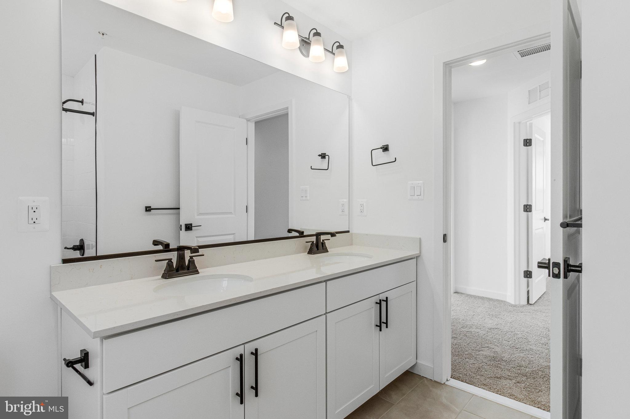 ENCLAVE AT ARUNDEL HILLS - Residential