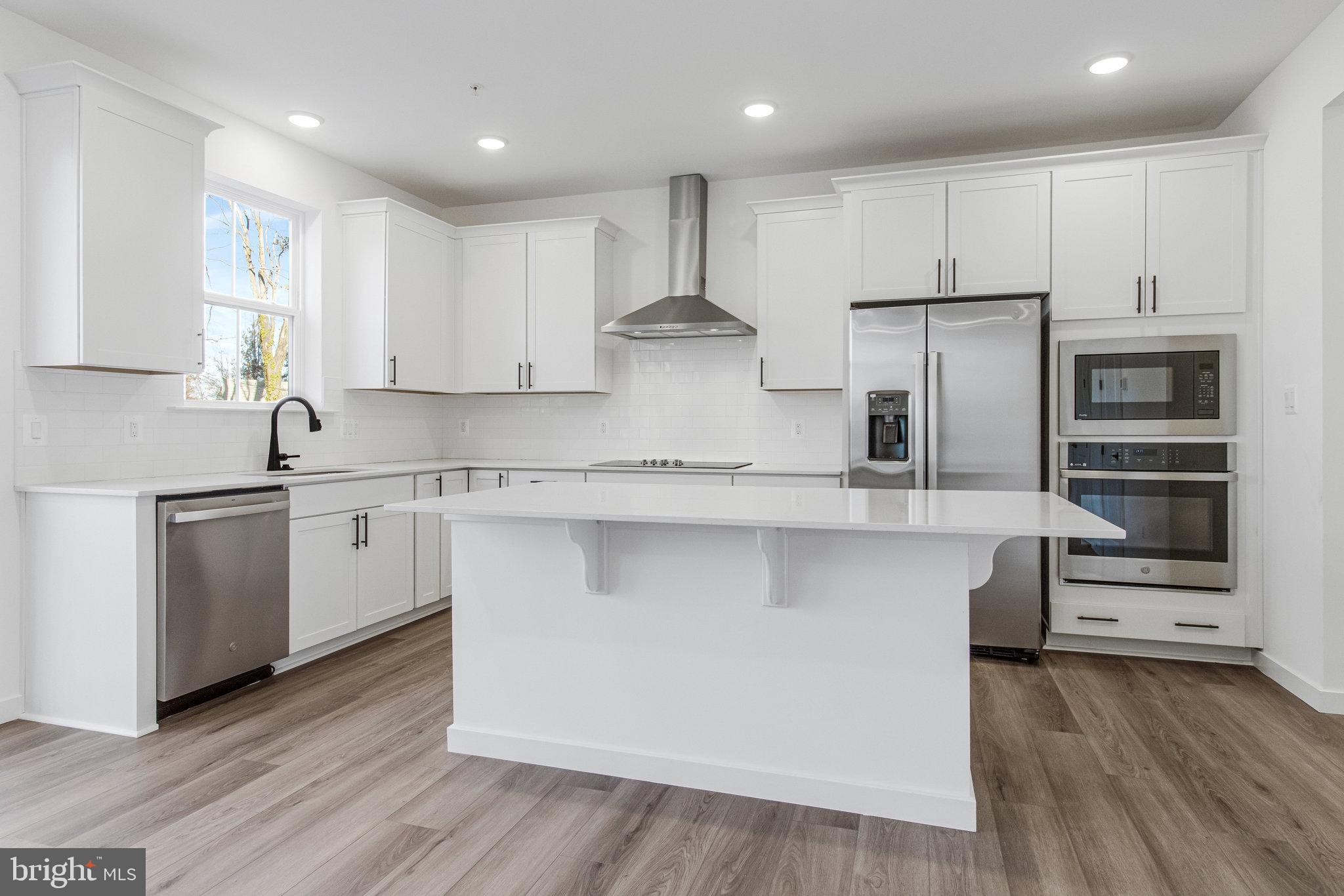 ENCLAVE AT ARUNDEL HILLS - Residential