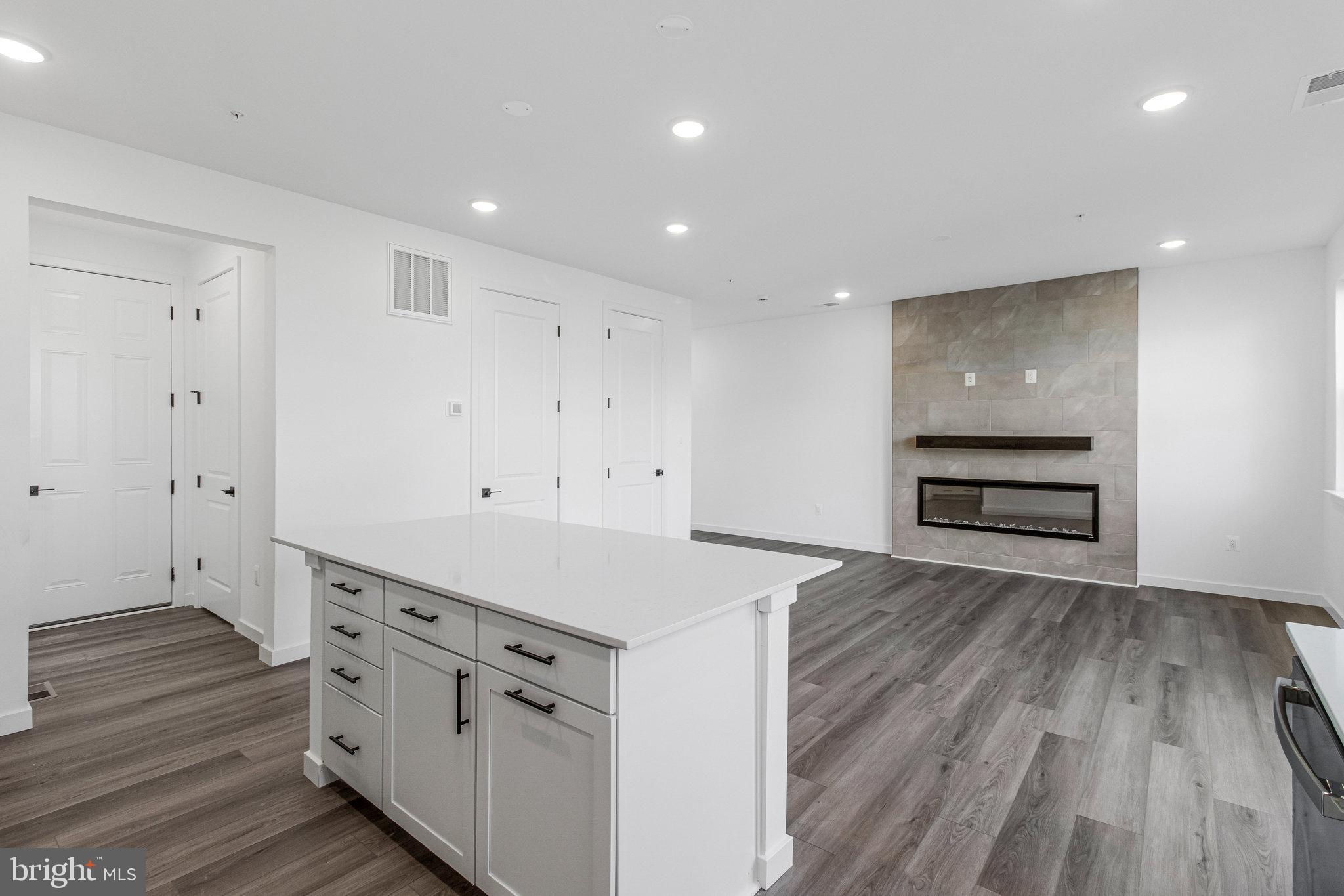 ENCLAVE AT ARUNDEL HILLS - Residential