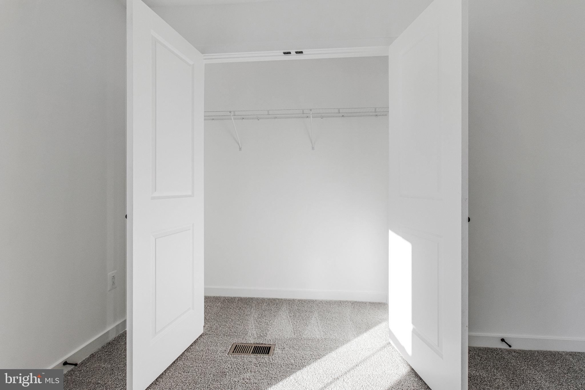 ENCLAVE AT ARUNDEL HILLS - Residential