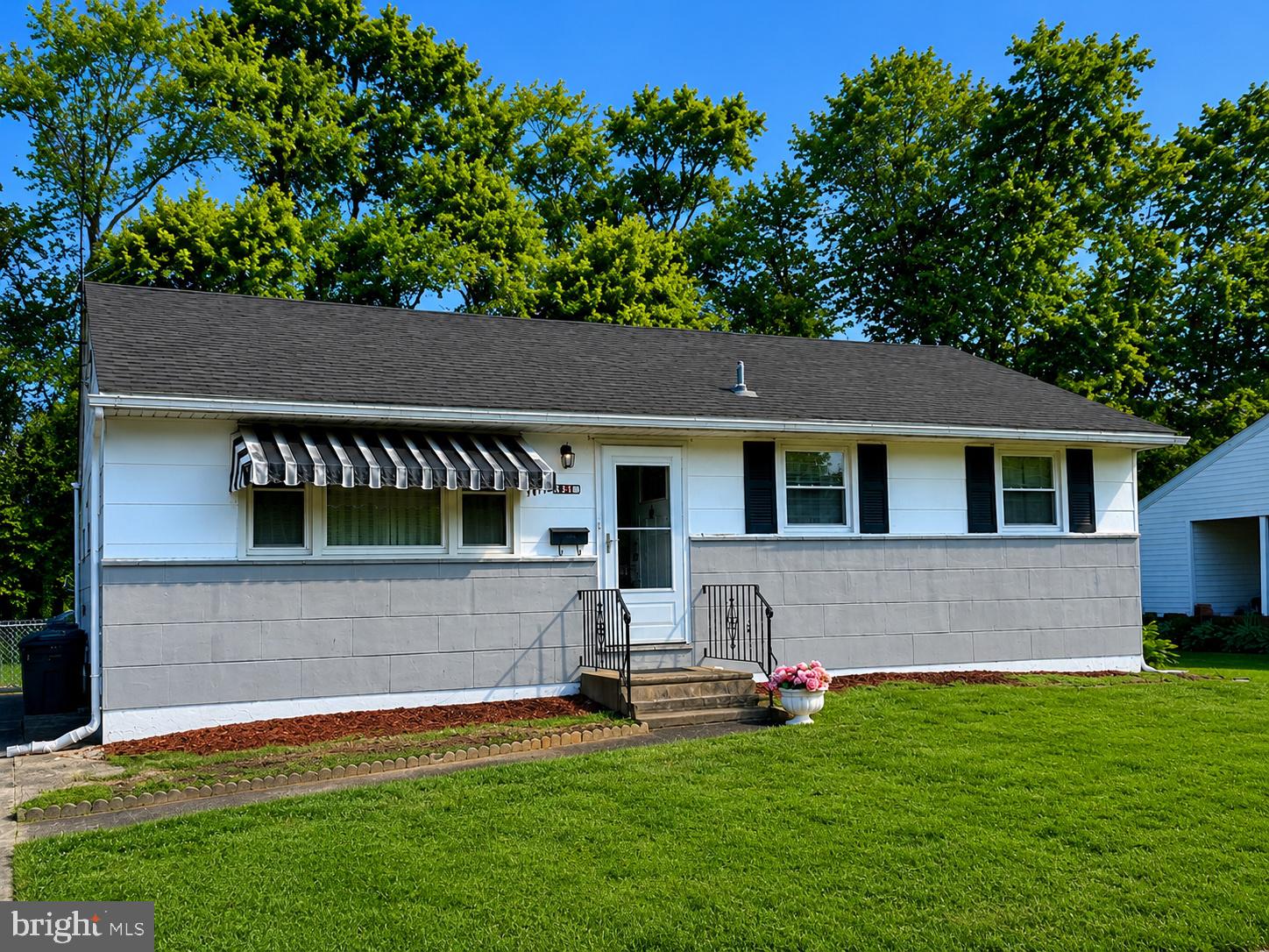 141 LEHIGH AVENUE