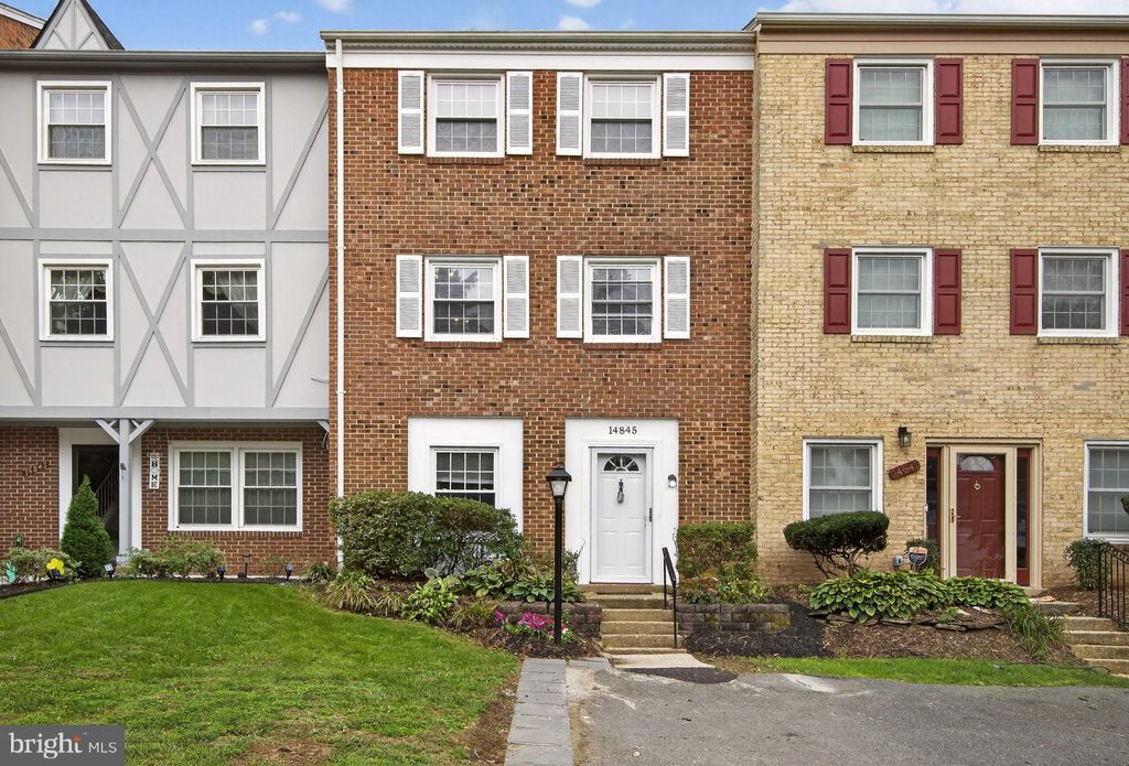 Photo of 14845 Haymarket Lane, CENTREVILLE, VA 20120 (MLS # VAFX2268922)