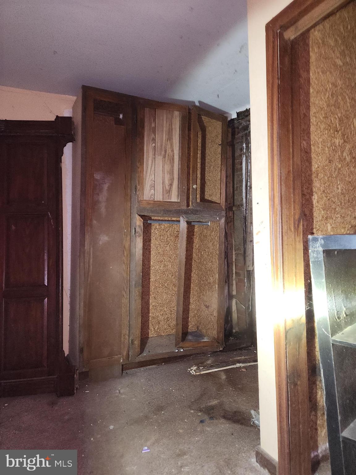 GERMANTOWN (EAST) - Residential